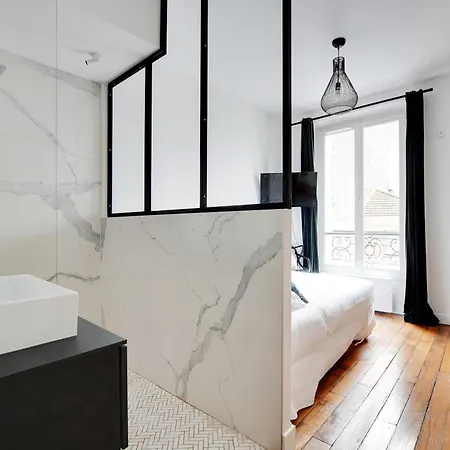 Duplex Loft Montmartre -18th Париж