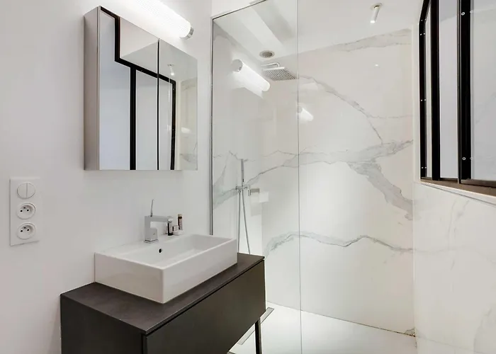 Duplex Loft Montmartre -18th Апартаменты
