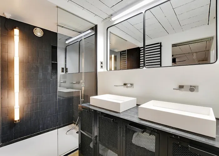 Duplex Loft Montmartre -18th Апартаменты