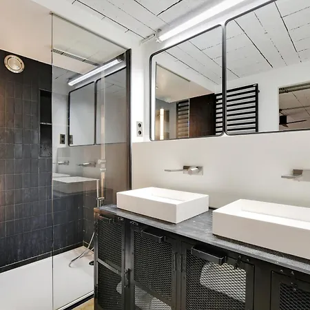 Duplex Loft Montmartre -18th Appartement
