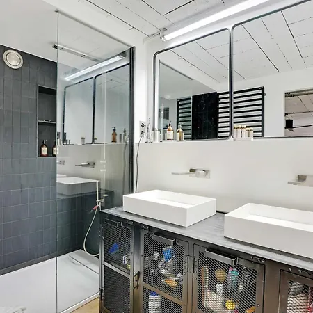 Apartament Duplex Loft Montmartre -18th Paryż